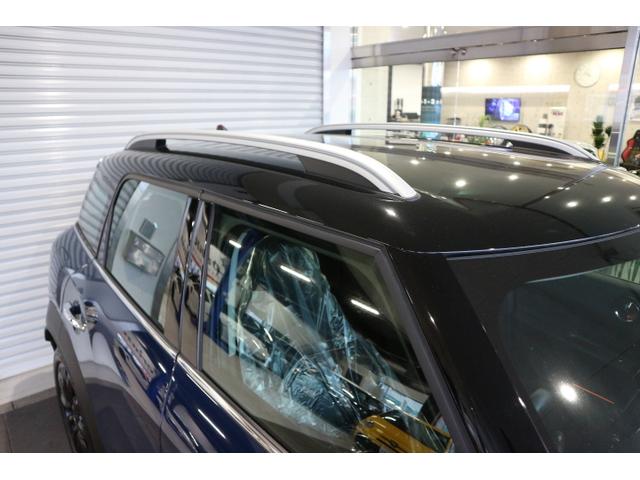 クーパーSD クロスオーバー オール4 禁煙車 LEDヘッドライト インテリジェントセーフティ アクティブクルーズコントロール 純正18インチブラックアルミ 純正ナビ バックモニター PDC ドライビングモード(23枚目)