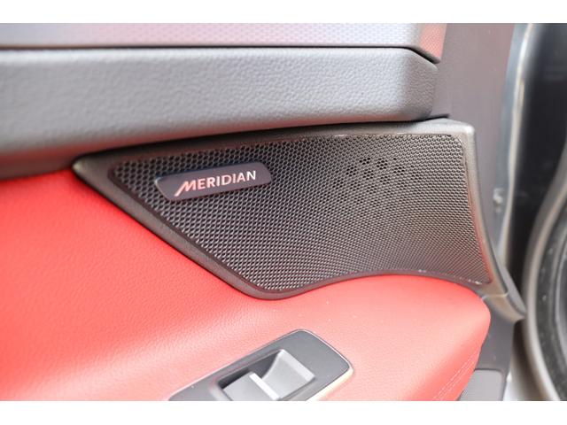 ＸＦ Ｒ－スポーツ　ＬＥＤライト　レッド＆ブラックレザー　純正ナビ地デジＴＶ　純正１９インチアルミ　クリアランスソナー　バックカメラ　ＭＥＲＩＤＩＡＮサウンドシステム　クルーズコントロール　パドルシフト　ＥＴＣ　キーレス（35枚目）