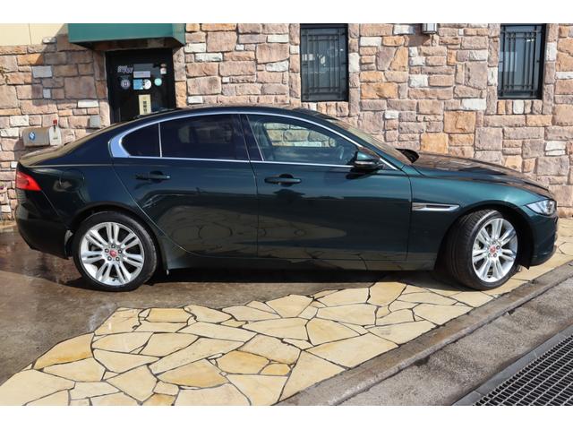ＸＦ プレステージ　禁煙ワンオーナー車　キセノン　純正ナビ　ベージュレザー　シートヒーター（全席）　シートクーラー　クリアランスソナー　バックカメラ　クルーズコントロール　パドルシフト　ウッドパネル　マルチファンクション（9枚目）