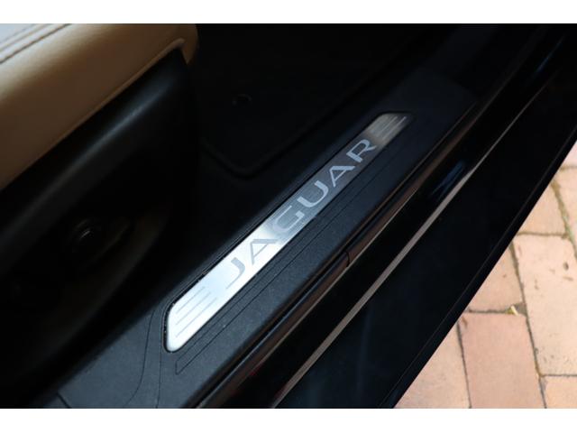 ＸＦ プレステージ　禁煙ワンオーナー車　キセノン　純正ナビ　ベージュレザー　シートヒーター（全席）　シートクーラー　クリアランスソナー　バックカメラ　クルーズコントロール　パドルシフト　ウッドパネル　マルチファンクション（30枚目）