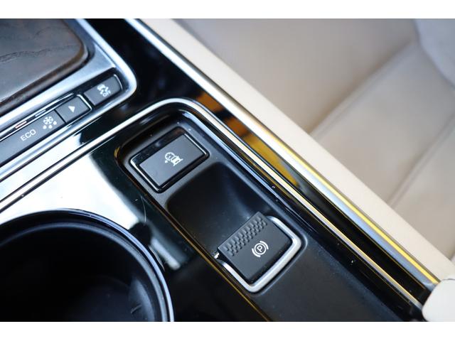 ＸＦ プレステージ　禁煙ワンオーナー車　キセノン　純正ナビ　ベージュレザー　シートヒーター（全席）　シートクーラー　クリアランスソナー　バックカメラ　クルーズコントロール　パドルシフト　ウッドパネル　マルチファンクション（42枚目）