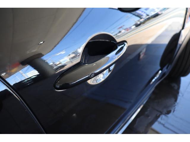 ＭＩＮＩ ジョンクーパーワークス　クロスオーバー　禁煙　ＬＥＤライト　純正ＨＤＤナビ　ビルシュタイン車高調　Ｒ‘ｓＲａｃｉｎｇフロントスポイラー　Ｘ２用１９インチアルミ　ＡＣＣ　ヘッドアップディスプレイ　コンフォートアクセス　リアＰＤＣ　バックカメラ（10枚目）