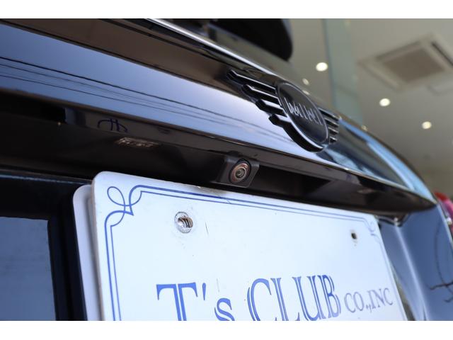 ＭＩＮＩ ジョンクーパーワークス　クロスオーバー　禁煙　ＬＥＤライト　純正ＨＤＤナビ　ビルシュタイン車高調　Ｒ‘ｓＲａｃｉｎｇフロントスポイラー　Ｘ２用１９インチアルミ　ＡＣＣ　ヘッドアップディスプレイ　コンフォートアクセス　リアＰＤＣ　バックカメラ（18枚目）