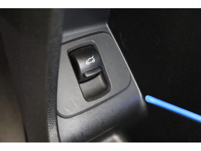 ＭＩＮＩ ジョンクーパーワークス　クロスオーバー　禁煙　ＬＥＤライト　純正ＨＤＤナビ　ビルシュタイン車高調　Ｒ‘ｓＲａｃｉｎｇフロントスポイラー　Ｘ２用１９インチアルミ　ＡＣＣ　ヘッドアップディスプレイ　コンフォートアクセス　リアＰＤＣ　バックカメラ（48枚目）