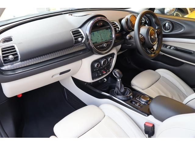 ＭＩＮＩ クーパーＳＤ　クラブマン　禁煙　ユアーズパッケージ　ＬＥＤライト　純正ＨＤＤナビ地デジＴＶ　ＢＣ車高調　ポカール１９インチ　ＡＣＣ　マルチファンクションステアリング　ラウンジレザー　ＰＤＣ　バックカメラ　セキュリティーアラーム（4枚目）