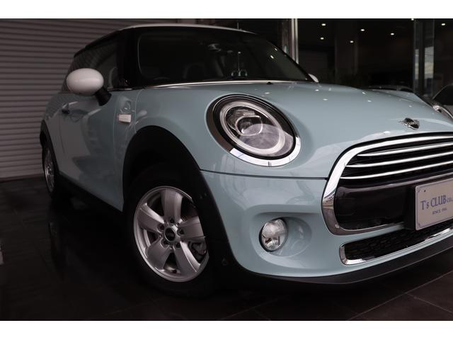 ＭＩＮＩ アイスブルーエディション　禁煙車　ＬＥＤライト　純正ＨＤＤナビ　バックカメラ　ＰＤＣ　純正１５インチアルミ　クロームラインエクステリア　マルチファンクションステアリング　ＥＴＣ　ＣＡＢＡＮＡシートカバー　マッドガード　キーレス（8枚目）