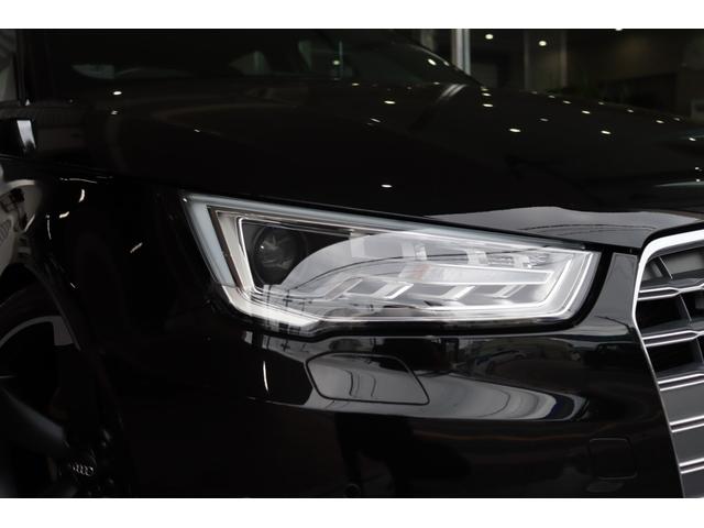 S1スポーツバック ベースグレード 禁煙車 キセノン ブラックレザー 純正ナビ地デジTV BOSEサウンドシステム KW車高調 純正18インチアルミ レムスマフラー GroupMエアラムシステム クリアランスソナー ETC キーレス(5枚目)