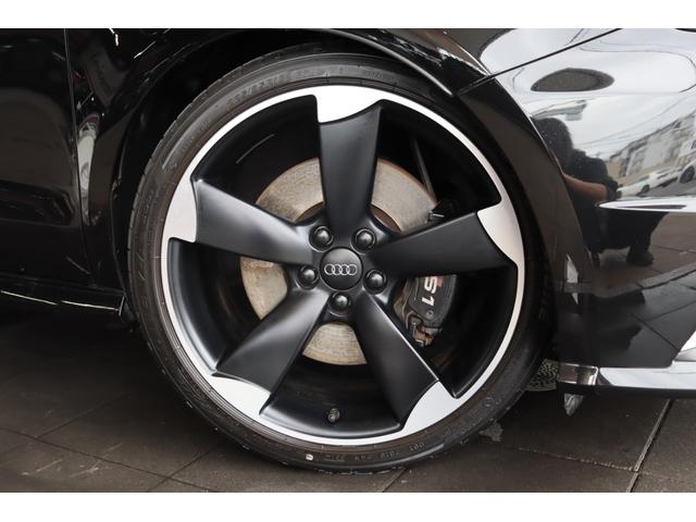 S1スポーツバック ベースグレード 禁煙車 キセノン ブラックレザー 純正ナビ地デジTV BOSEサウンドシステム KW車高調 純正18インチアルミ レムスマフラー GroupMエアラムシステム クリアランスソナー ETC キーレス(8枚目)