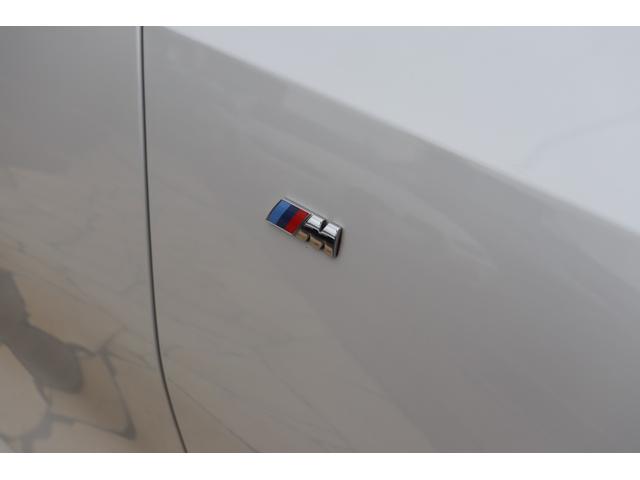 ３シリーズ ３３０ｉ　Ｍスポーツ　ハイラインパッケージ　禁煙車　ＬＥＤライト　コニャックレザー　ＭＰｅｒｆｏｒｍａｎｃｅエアロ・１９インチアルミ　純正ナビ　ＡＣＣ　ＰＤＣ　３６０カメラ　ＥＴＣ　マルチファンクションステアリング（24枚目）