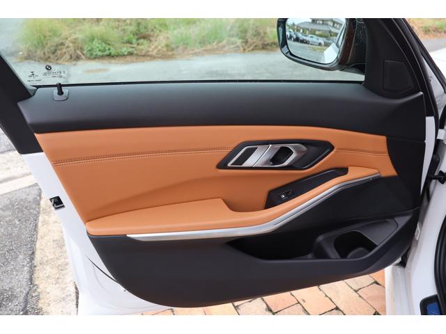 ３シリーズ ３３０ｉ　Ｍスポーツ　ハイラインパッケージ　禁煙車　ＬＥＤライト　コニャックレザー　ＭＰｅｒｆｏｒｍａｎｃｅエアロ・１９インチアルミ　純正ナビ　ＡＣＣ　ＰＤＣ　３６０カメラ　ＥＴＣ　マルチファンクションステアリング（40枚目）