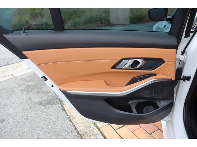 ３シリーズ ３３０ｉ　Ｍスポーツ　ハイラインパッケージ　禁煙車　ＬＥＤライト　コニャックレザー　ＭＰｅｒｆｏｒｍａｎｃｅエアロ・１９インチアルミ　純正ナビ　ＡＣＣ　ＰＤＣ　３６０カメラ　ＥＴＣ　マルチファンクションステアリング（48枚目）