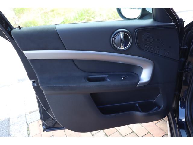 ＭＩＮＩ クーパーＳＤ　クロスオーバー　オール４　ユアーズパッケージ　ＬＥＤライト　ユアーズラウンジレザーシート　純正ＨＤＤナビ地デジＴＶ　ＡＣＣ　ＰＤＣ　コンフォートアクセス　ＥＴＣ　オートトランク　シートヒーター　純正１９インチ　ドライブレコーダ（48枚目）