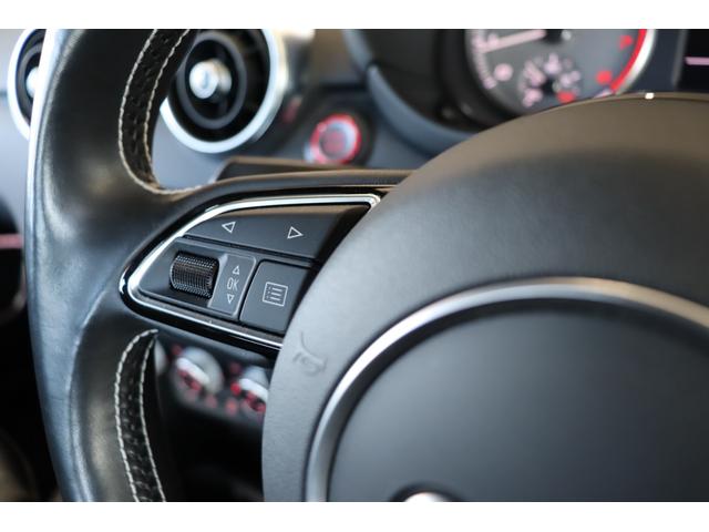 Ｓ１スポーツバック ベースグレード　禁煙車　キセノン　純正ナビ地デジＴＶ　ブラックレザー　シートヒーター　ＢＯＳＥサウンドシステム　クリアランスソナー　ＥＴＣ　マルチファンクションステアリング　コントラストルーフ　キーレス（24枚目）