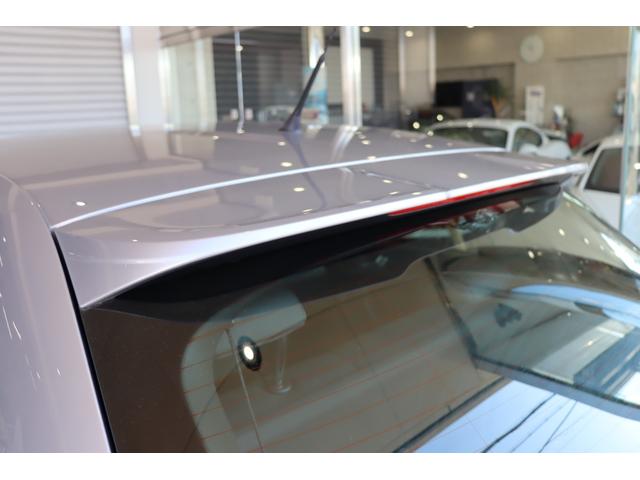 Ｓ１スポーツバック ベースグレード　禁煙車　キセノン　純正ナビ地デジＴＶ　ブラックレザー　シートヒーター　ＢＯＳＥサウンドシステム　クリアランスソナー　ＥＴＣ　マルチファンクションステアリング　コントラストルーフ　キーレス（45枚目）