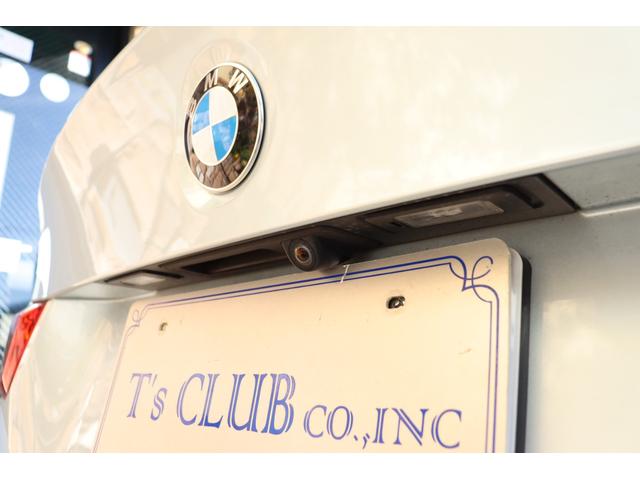 M4 M4クーペ 禁煙 LEDライト 純正HDDナビ地デジTV ブラックレザー アダクティブMサスペンション 純正19インチアルミ PDC バックカメラ クルーズコントロール パドルシフト ETC コンフォートアクセス(18枚目)