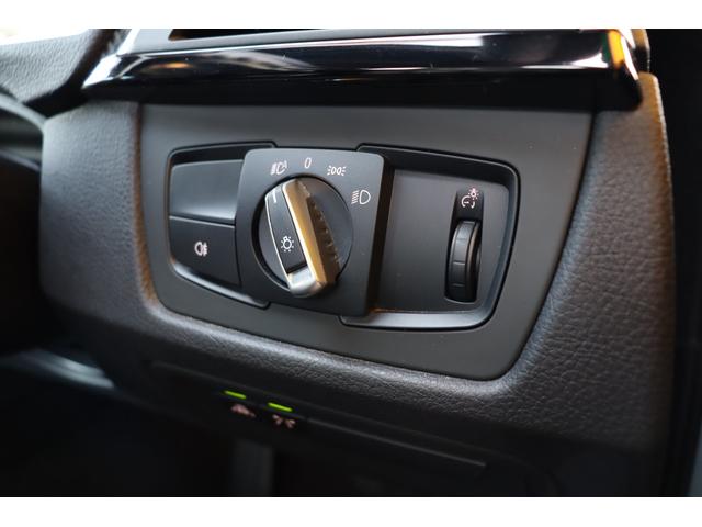 M4 M4クーペ 禁煙 LEDライト 純正HDDナビ地デジTV ブラックレザー アダクティブMサスペンション 純正19インチアルミ PDC バックカメラ クルーズコントロール パドルシフト ETC コンフォートアクセス(31枚目)