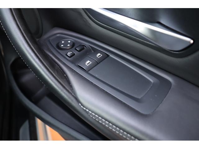 M4 M4クーペ 禁煙 LEDライト 純正HDDナビ地デジTV ブラックレザー アダクティブMサスペンション 純正19インチアルミ PDC バックカメラ クルーズコントロール パドルシフト ETC コンフォートアクセス(48枚目)