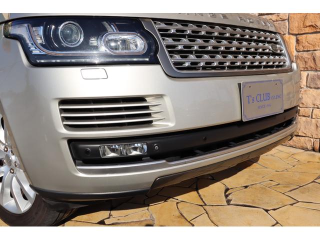 レンジローバー ３．０　Ｖ６　スーパーチャージド　ヴォーグ　禁煙ワンオーナー車　キセノン　ブラウンレザー　パノラマサンルーフ　純正２０インチアルミ　純正ナビ地デジＴＶ　クリアランスソナー　３６０カメラ　電動サイドステップ　ＥＴＣ　ウッドコンビステアリング（23枚目）