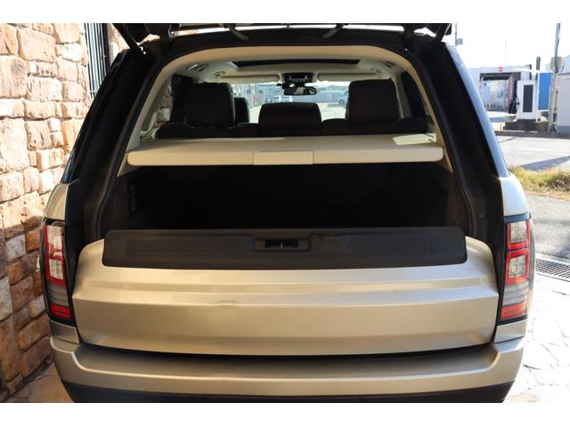 レンジローバー ３．０　Ｖ６　スーパーチャージド　ヴォーグ　禁煙ワンオーナー車　キセノン　ブラウンレザー　パノラマサンルーフ　純正２０インチアルミ　純正ナビ地デジＴＶ　クリアランスソナー　３６０カメラ　電動サイドステップ　ＥＴＣ　ウッドコンビステアリング（51枚目）