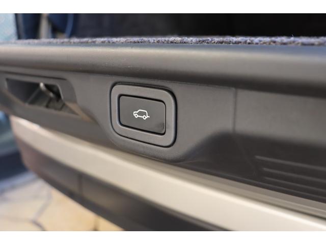 レンジローバー ３．０　Ｖ６　スーパーチャージド　ヴォーグ　禁煙ワンオーナー車　キセノン　ブラウンレザー　パノラマサンルーフ　純正２０インチアルミ　純正ナビ地デジＴＶ　クリアランスソナー　３６０カメラ　電動サイドステップ　ＥＴＣ　ウッドコンビステアリング（52枚目）