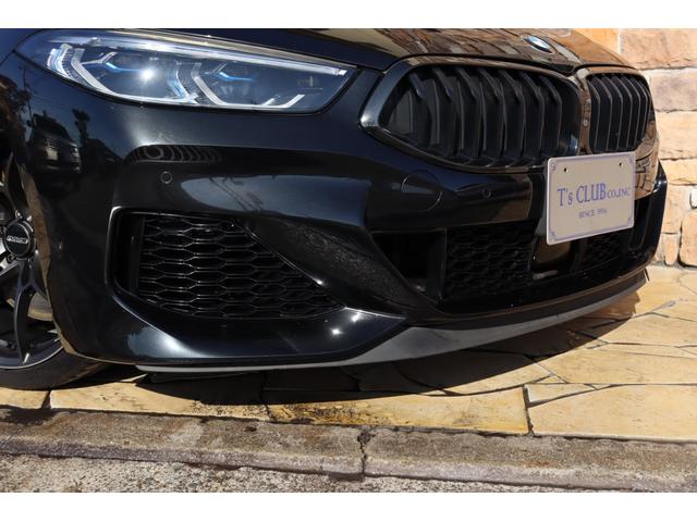８シリーズ Ｍ８５０ｉ　ｘＤｒｉｖｅクーペ　禁煙車　レーザーライト　フィオナレッド・ブラックレザー　Ｂｏｗｅｒｓ＆Ｗｉｌｋｉｎｓダイヤモンドサウンドシステム　ＥＴＣ　ＲＡＹＳ２０インチ　ＰＤＣ　ヘッドアップディスプレイ　ＡＣＣ　コンフォート（8枚目）