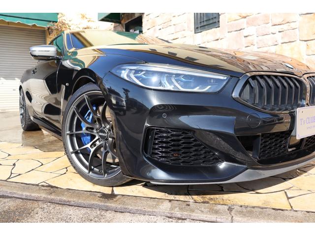 ８シリーズ Ｍ８５０ｉ　ｘＤｒｉｖｅクーペ　禁煙車　レーザーライト　フィオナレッド・ブラックレザー　Ｂｏｗｅｒｓ＆Ｗｉｌｋｉｎｓダイヤモンドサウンドシステム　ＥＴＣ　ＲＡＹＳ２０インチ　ＰＤＣ　ヘッドアップディスプレイ　ＡＣＣ　コンフォート（9枚目）