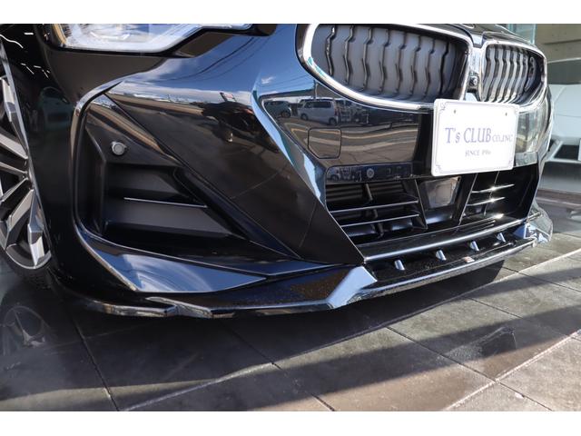 �}�N�X�g���f�U�C���t�����g�X�|�C���[