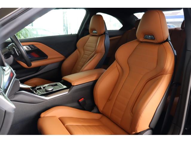 �R�j���b�N���U�[