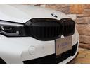 ３シリーズ ３３０ｉ　Ｍスポーツ　ハイラインパッケージ　禁煙車　ＬＥＤライト　コニャックレザー　ＭＰｅｒｆｏｒｍａｎｃｅエアロ・１９インチアルミ　純正ナビ　ＡＣＣ　ＰＤＣ　３６０カメラ　ＥＴＣ　マルチファンクションステアリング（6枚目）
