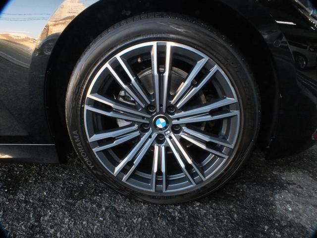 ３シリーズ ３２０ｄ　ｘＤｒｉｖｅ　ＭスポＥＤジョイ＋ハイライＰ　コンフォートＰＫＧ　１オーナー　禁煙車　黒レザー　シートヒーター３６０カメラ　アラウンドビューモニター　アクティブクルーズコントロール　ステアリングアシスト　１８インチＡＷ　パーキングアシスト（14枚目）