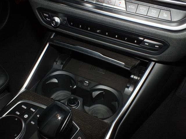 ３シリーズ ３２０ｄ　ｘＤｒｉｖｅ　ＭスポＥＤジョイ＋ハイライＰ　コンフォートＰＫＧ　１オーナー　禁煙車　黒レザー　シートヒーター３６０カメラ　アラウンドビューモニター　アクティブクルーズコントロール　ステアリングアシスト　１８インチＡＷ　パーキングアシスト（22枚目）