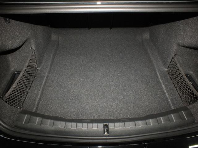 ３シリーズ ３２０ｄ　ｘＤｒｉｖｅ　ＭスポＥＤジョイ＋ハイライＰ　コンフォートＰＫＧ　１オーナー　禁煙車　黒レザー　シートヒーター３６０カメラ　アラウンドビューモニター　アクティブクルーズコントロール　ステアリングアシスト　１８インチＡＷ　パーキングアシスト（35枚目）