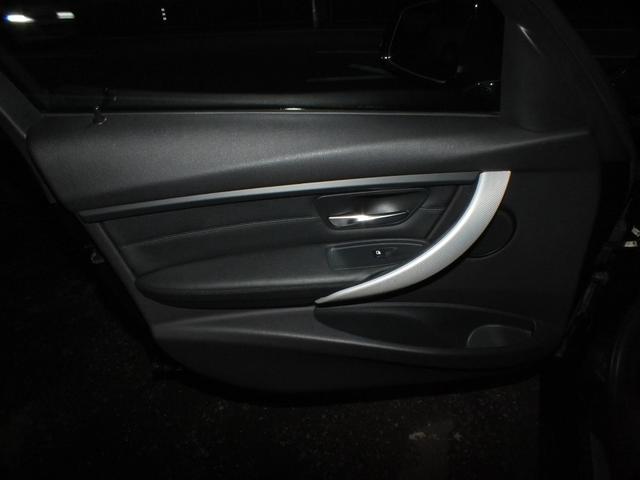 �h�A�g�������Y��ȏ�Ԃ�ۂ��Ă���܂��I