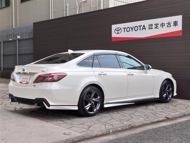 クラウンハイブリッド ＲＳ　リミテッド　ＬＥＤヘッドライト　サイドエアバッグ　１オーナー　盗難防止システム　Ｐシート　Ｂカメラ　エアバッグ　ＤＶＤ　ＡＢＳ　クルーズコントロール　キーレス　フルセグ　スマートキー　アルミホイール　メモリーナビ（5枚目）