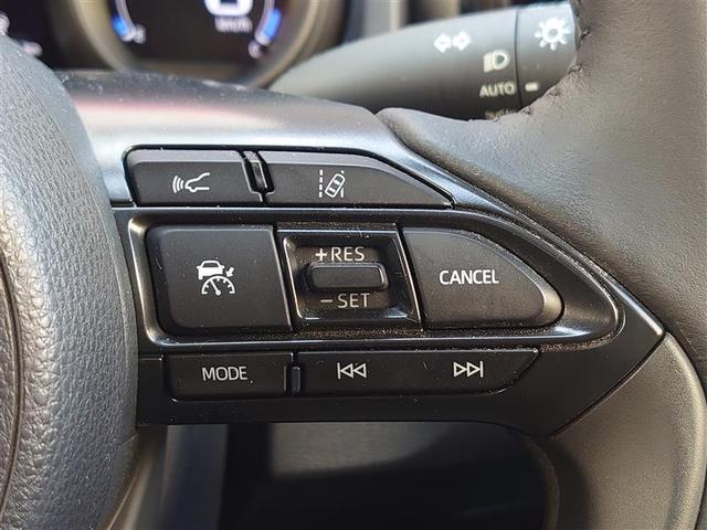 ヤリスクロス ハイブリッドＧ　ＴＳＳ　イモビライザー　バックモニタ－　エアコン　インテリキー　パワーウィンド　ワンオーナ　Ｗエアバック　オートクルーズ　メディアプレイヤー接続　キーフリー　ドライブレコーダー　横滑防止装置　アルミ（18枚目）