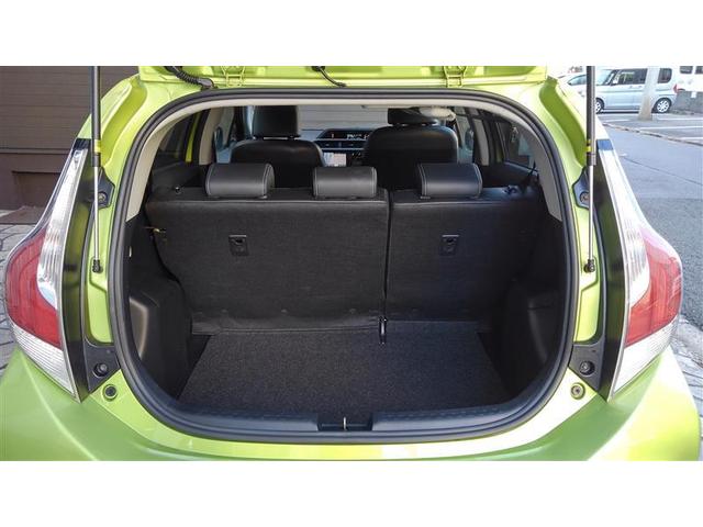 アクア Ｘ－アーバン　ＶＳＣ　Ｉ－ＳＴＯＰ　ＤＶＤ　スマートエントリー　ナビＴＶ　バックモニタ－　地デジ　パワーステアリング　ＡＵＴＯエアコン　パワーウインドウ　ＡＢＳ　ＡＷ　デュアルエアバッグ　メディアプレイヤー接続（20枚目）