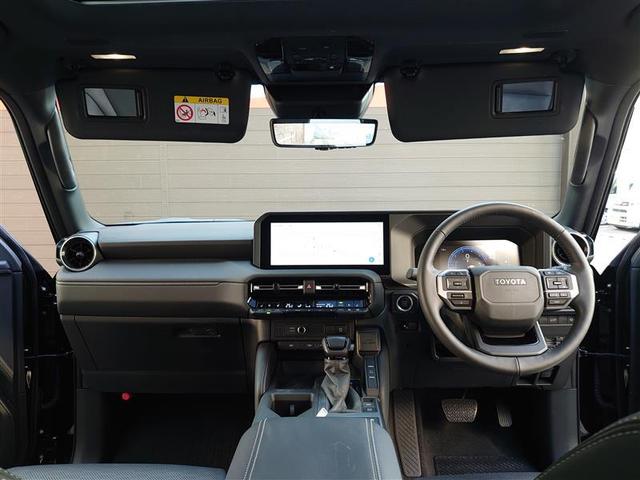 ランドクルーザー250 VX ワンオ-ナ- Rカメラ Pシート 地デジ プリクラッシュセーフティ アルミホイール LEDヘッド クルーズコントロール 3列シート 本革シート ETC TV ドライブレコーダー 4WD スマートキー(9枚目)