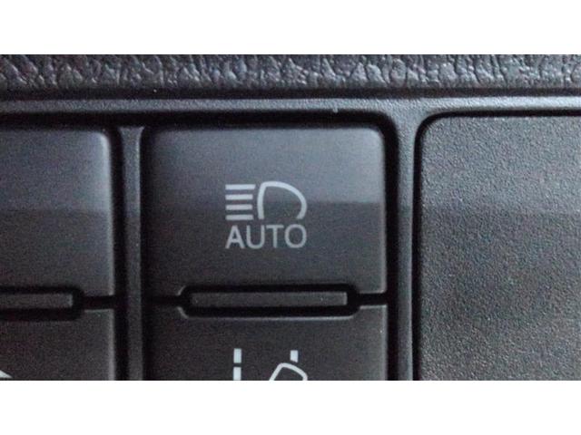カローラフィールダー １．５Ｇ　ダブルバイビー　スマートキー＆プッシュスタート　ＴＶナビ　Ａストップ　盗難防止　カーテンエアバック　Ｂモニター　アルミホイール　フルオートエアコン　運転席エアバック　ＬＥＤヘッドライト　地デジＴＶ　横滑り防止　ＡＢＳ（15枚目）