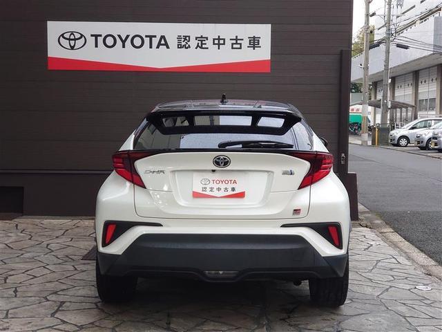 Ｃ－ＨＲ Ｓ　ＧＲスポーツ　バックガイドモニター　寒冷地仕様　ＬＥＤヘッドライト　フルセグＴＶ　クルコン　ドライブレコーダ　ナビ＆ＴＶ　スマートキー　ＥＴＣ　ＥＳＣ　オートエアコン　キーレス　エアバッグ　ワンオーナー　ＡＷ（6枚目）