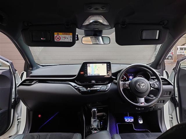 Ｃ－ＨＲ Ｓ　ＧＲスポーツ　バックガイドモニター　寒冷地仕様　ＬＥＤヘッドライト　フルセグＴＶ　クルコン　ドライブレコーダ　ナビ＆ＴＶ　スマートキー　ＥＴＣ　ＥＳＣ　オートエアコン　キーレス　エアバッグ　ワンオーナー　ＡＷ（13枚目）