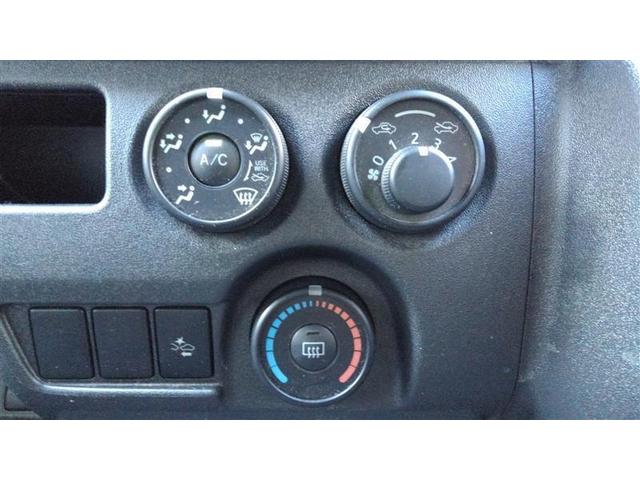 ハイエースバン DX プリクラッシュセーフティ ドラレコ エアバック フルセグTV リモコンキー ワンオーナー パワーステアリング セキュリティーアラーム ミュージックプレイヤー接続可 メモリナビ DVD ナビ&TV(12枚目)