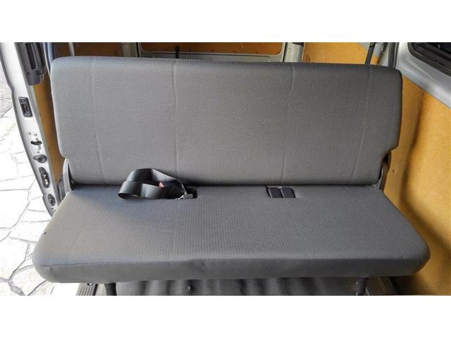 ハイエースバン DX プリクラッシュセーフティ ドラレコ エアバック フルセグTV リモコンキー ワンオーナー パワーステアリング セキュリティーアラーム ミュージックプレイヤー接続可 メモリナビ DVD ナビ&TV(23枚目)