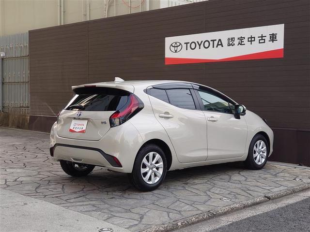 アクア Z LEDヘッドライト スマートキー 100V電源 イモビライザー アルミホイール オートクルーズコントロール エアコン ESC ナビ カーテンエアバッグ ETC キーレス パワーウインドウ ABS(5枚目)