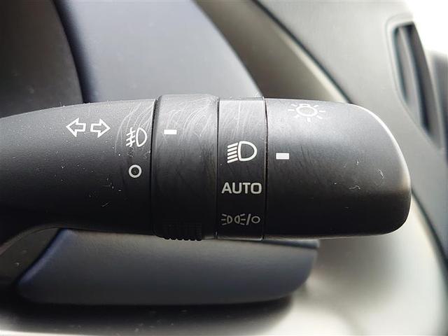 アクア Z LEDヘッドライト スマートキー 100V電源 イモビライザー アルミホイール オートクルーズコントロール エアコン ESC ナビ カーテンエアバッグ ETC キーレス パワーウインドウ ABS(33枚目)