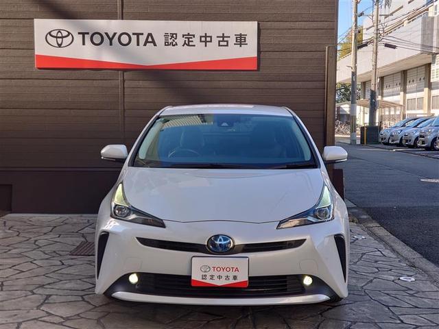 プリウス Aプレミアム 電動パワーシート 黒革シート AC100V アイドリングストップ機能 LEDライト 地デジフルセグ Rカメラ スマキー クルコン メモリナビ AC ETC キーレスエントリー イモビ アルミホイール(3枚目)