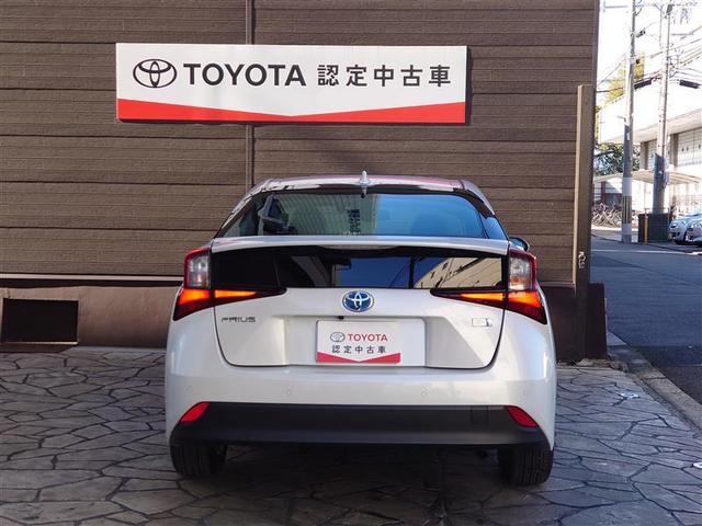 プリウス Aプレミアム 電動パワーシート 黒革シート AC100V アイドリングストップ機能 LEDライト 地デジフルセグ Rカメラ スマキー クルコン メモリナビ AC ETC キーレスエントリー イモビ アルミホイール(6枚目)