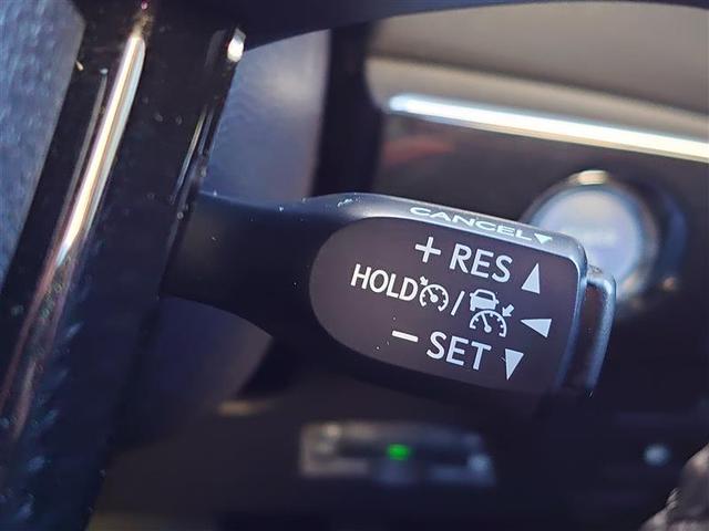 プリウス Aプレミアム 電動パワーシート 黒革シート AC100V アイドリングストップ機能 LEDライト 地デジフルセグ Rカメラ スマキー クルコン メモリナビ AC ETC キーレスエントリー イモビ アルミホイール(20枚目)