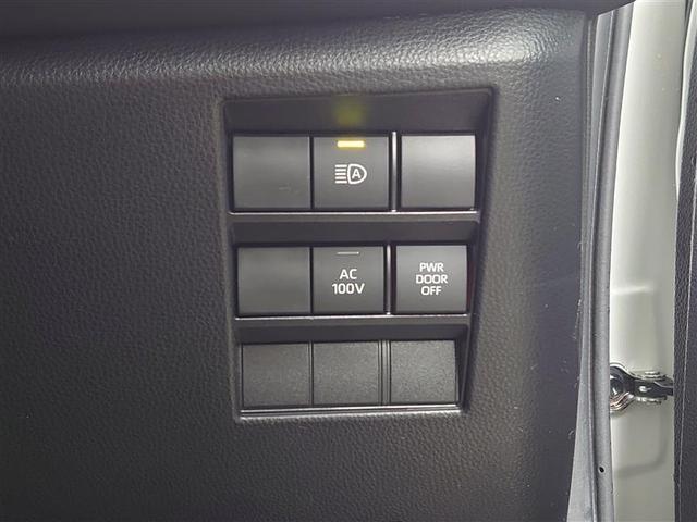 ヴォクシー ハイブリッドＳ－Ｚ　パワーウィンドウ　ＤＶＤ再生機能　インテリキー　横滑防止装置　地デジＴＶ　アクティブクルーズコントロール　１オナ　フルオートエアコン　リアカメラ　エアバッグ　ＡＢＳ　１００Ｖ充電　ナビＴＶ　ＷＡＣ（36枚目）