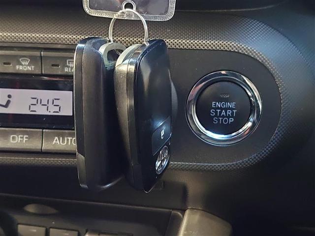 ライズ Ｚ　誤発進抑制機能　エアコン　スマートキー＆プッシュスタート　地デジＴＶ　ドライブレコーダ　ＶＳＡ　盗難防止装置　ミュージックプレイヤー接続可　アイドリングストップ機能　クルコン　バックモニター　キーレス（18枚目）