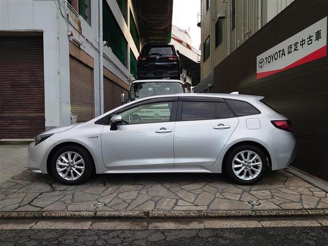 カローラツーリング ハイブリッド　Ｓ　インテリジェントクリアランスソナー　ドラレコ付き　Ｒカメラ　ＡＡＣ　ＬＥＤライト　メディアプレイヤー接続　１オーナー車　横滑防止装置　クルコン　ＥＴＣ車載器　ナビ＆ＴＶ　キーフリーシステム　イモビ（4枚目）